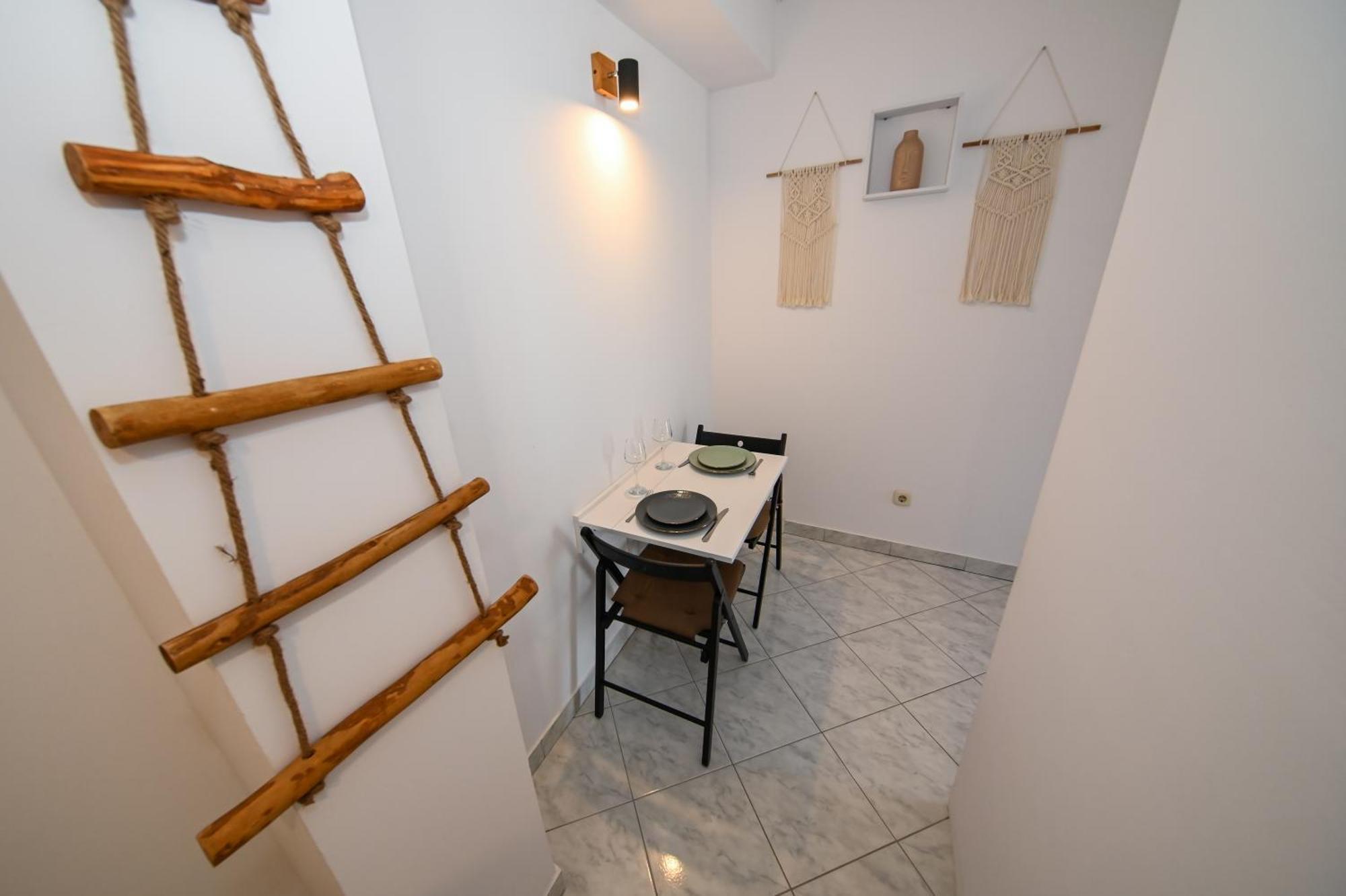 The Lazy Monkey Hostel & Apartments Zadar Zewnętrze zdjęcie