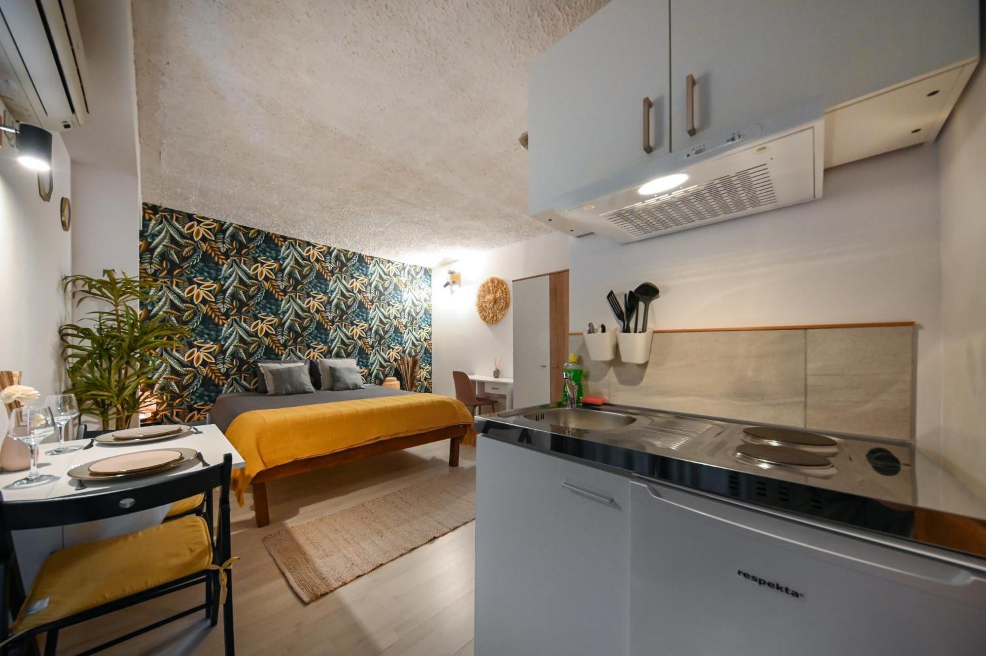 The Lazy Monkey Hostel & Apartments Zadar Zewnętrze zdjęcie